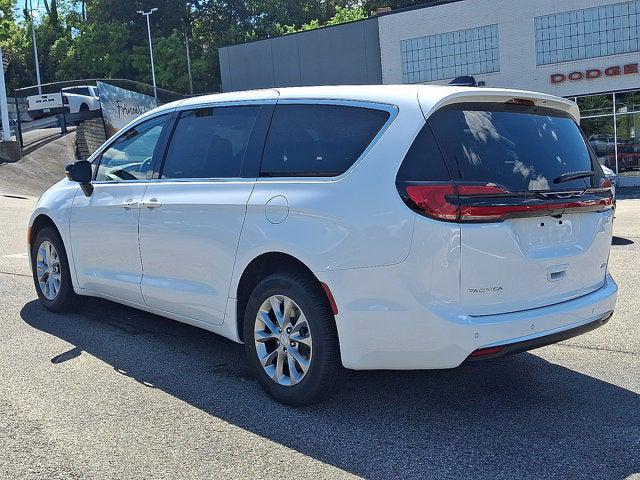2027 Chrysler Pacifica PACIFICA SELECT AWD 2027 Chrysler Pacifica PACIFICA SELECT AWD