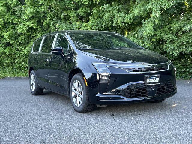 2027 Chrysler Pacifica Select for sale in Ramsey, NJ