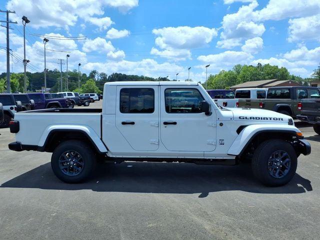 2026 Jeep Gladiator GLADIATOR 85TH ANNIVERSARY EDITION 4X4 2026 Jeep Gladiator GLADIATOR 85TH ANNIVERSARY EDITION 4X4