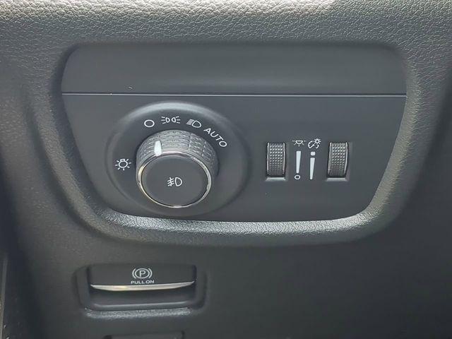 2026 Jeep Grand Cherokee L Limited 4x2