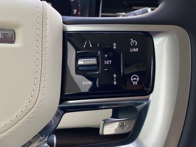 2025 Land Rover Range Rover P530 SE