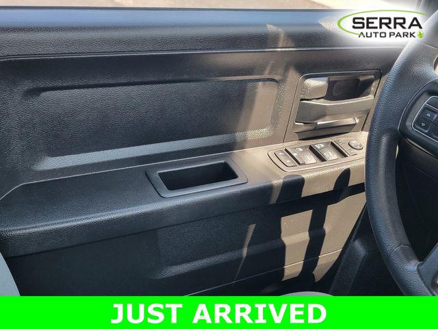 2019 Ram 1500 Classic Express Quad Cab 4x4 6'4" Box
