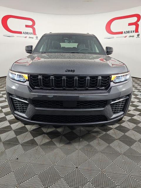 2026 Jeep Grand Cherokee L GRAND CHEROKEE L LAREDO ALTITUDE 4X4