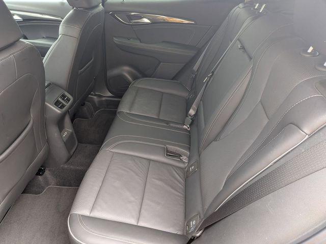2023 Buick Envision Essence AWD