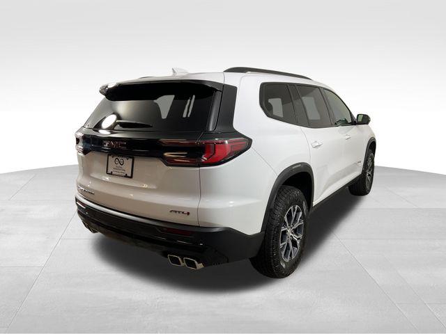 2025 GMC Acadia AWD AT4