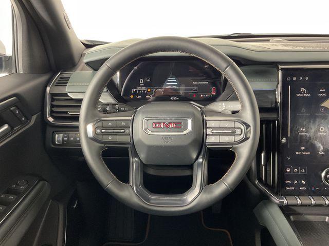 2025 GMC Acadia AWD AT4