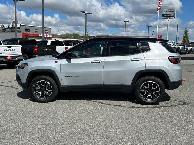 2025 Jeep Compass Trailhawk 4x4