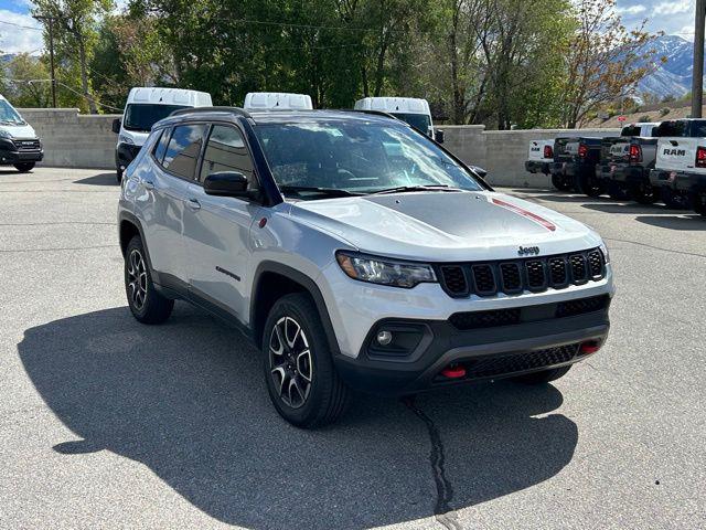 2025 Jeep Compass Trailhawk 4x4
