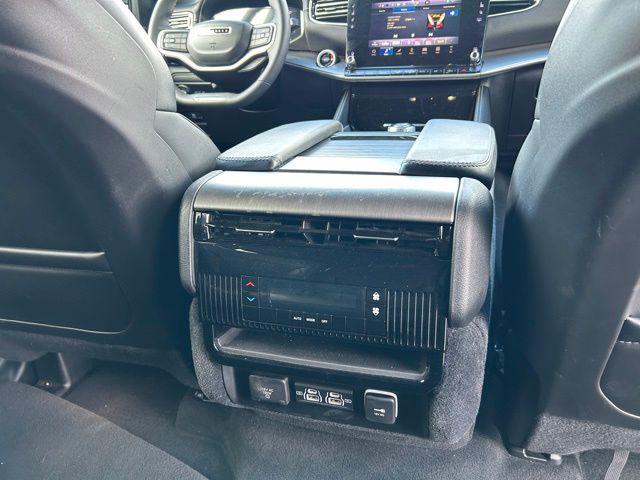 2025 Jeep Wagoneer Series I 4x4
