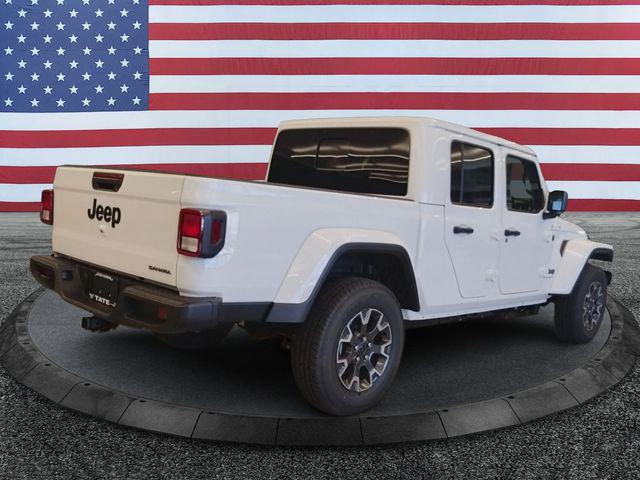 2026 Jeep Gladiator GLADIATOR SAHARA 4X4 2026 Jeep Gladiator GLADIATOR SAHARA 4X4