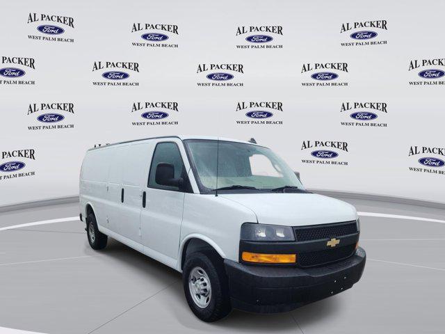 2022 Chevrolet Express Cargo Van RWD 2500 Extended Wheelbase WT