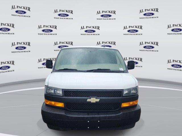 2022 Chevrolet Express Cargo Van RWD 2500 Extended Wheelbase WT