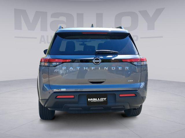 2025 Nissan Pathfinder SV 4WD