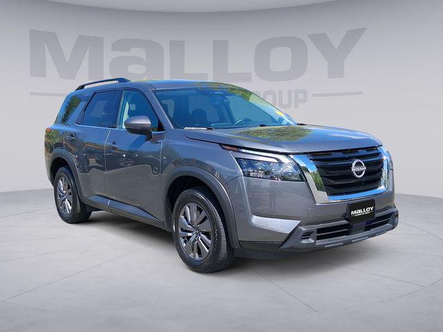 2025 Nissan Pathfinder SV 4WD