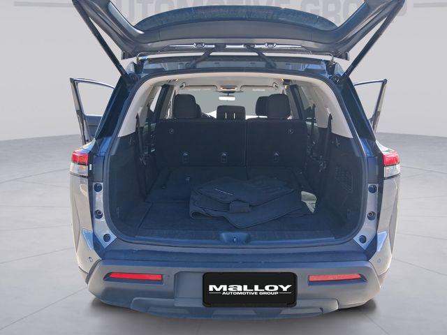 2025 Nissan Pathfinder SV 4WD