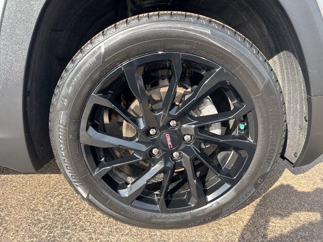 2023 GMC Terrain AWD SLE