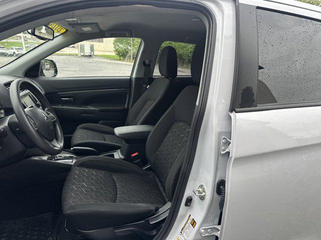 2024 Mitsubishi Outlander Sport S