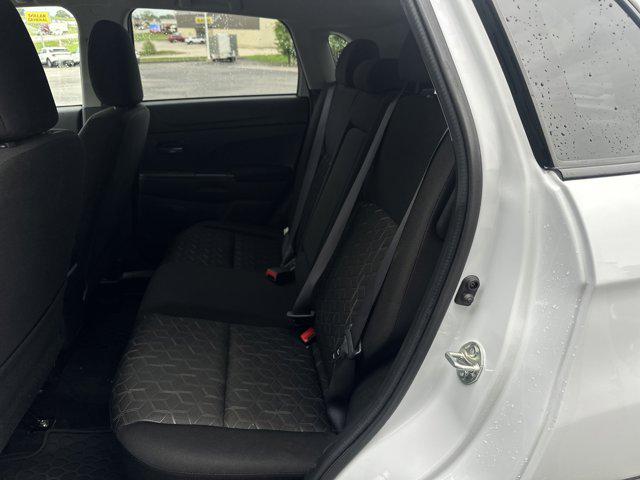2024 Mitsubishi Outlander Sport S