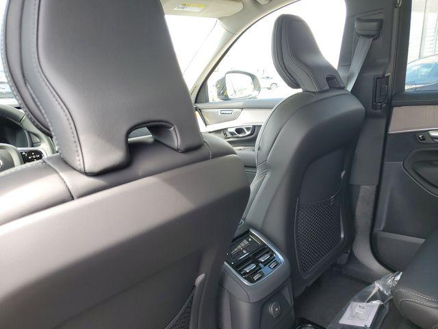 2026 Volvo XC90 Plug-In Hybrid Ultra Dark Theme, T8 AWD, Electric/Gasoline, 6 Seats