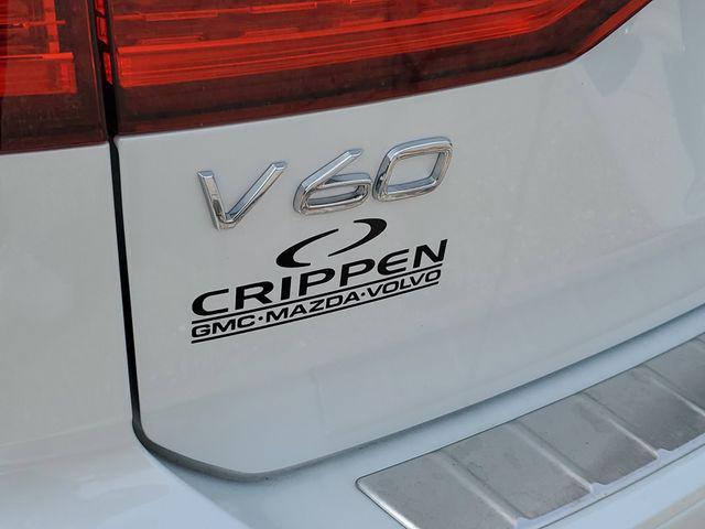 2026 Volvo V60 Cross Country Ultra, B5 AWD Gas (mild hybrid)