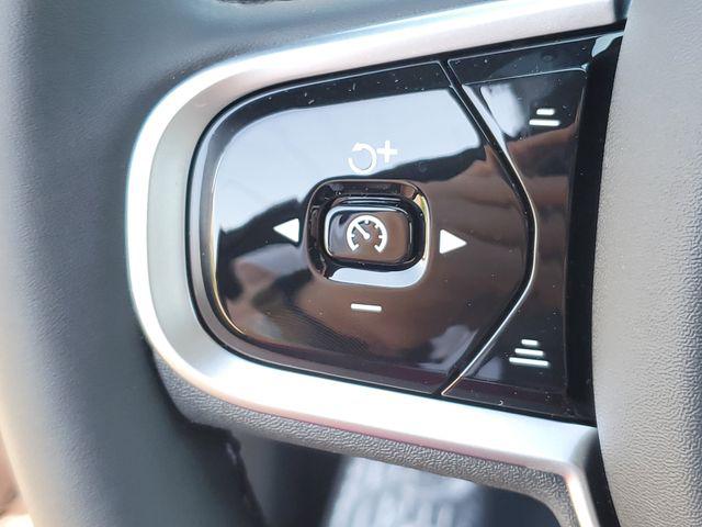 2026 Volvo XC90 Plus, B5 AWD Gas (mild hybrid), Gasoline, Bright, 7 Seats