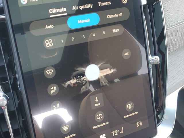 2026 Volvo XC90 Plus, B5 AWD Gas (mild hybrid), Gasoline, Bright, 7 Seats