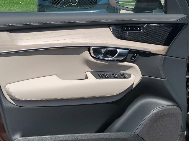 2026 Volvo XC90 Plus, B5 AWD Gas (mild hybrid), Gasoline, Bright, 7 Seats