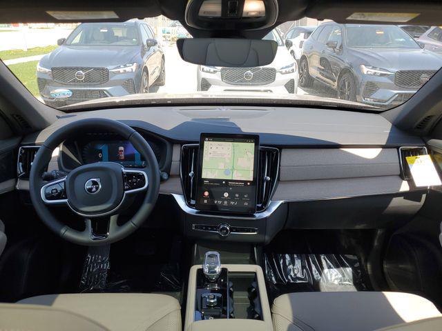 2026 Volvo XC90 Plus, B5 AWD Gas (mild hybrid), Gasoline, Bright, 7 Seats