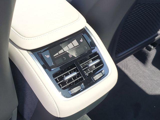 2026 Volvo XC90 Plus, B5 AWD Gas (mild hybrid), Gasoline, Bright, 7 Seats