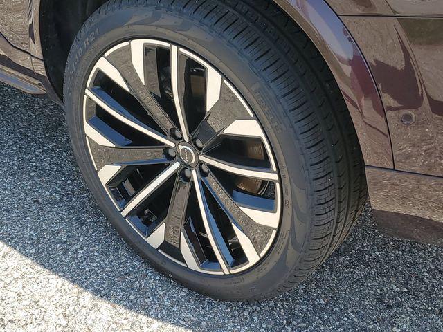 2026 Volvo XC90 Plus, B5 AWD Gas (mild hybrid), Gasoline, Bright, 7 Seats