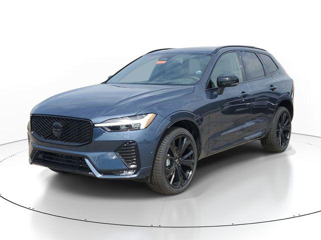2026 Volvo XC60 B5 Ultra Black Edition