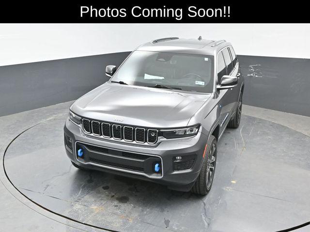 2022 Jeep Grand Cherokee Overland 4x4