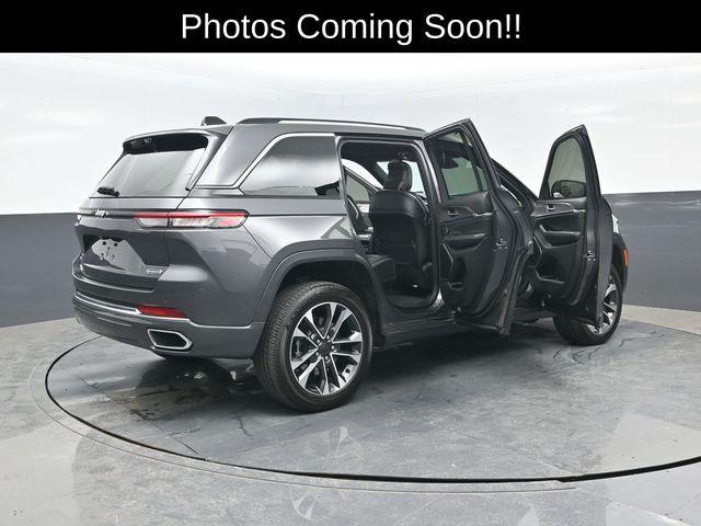 2022 Jeep Grand Cherokee Overland 4x4