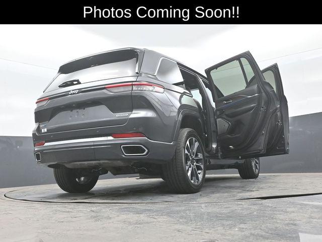 2022 Jeep Grand Cherokee Overland 4x4
