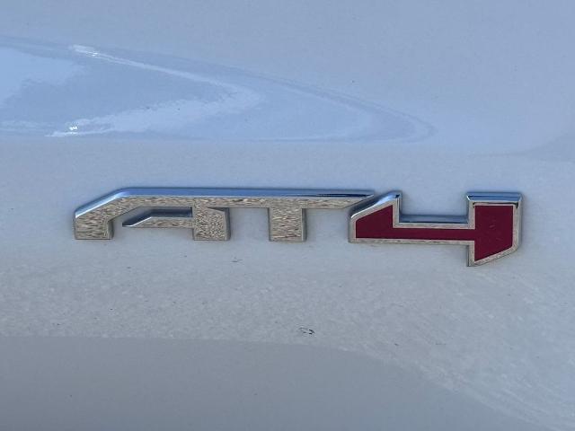 2025 GMC Sierra 1500 4WD Crew Cab Short Box AT4