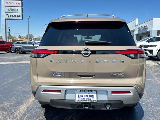 2023 Nissan Pathfinder Platinum 4WD