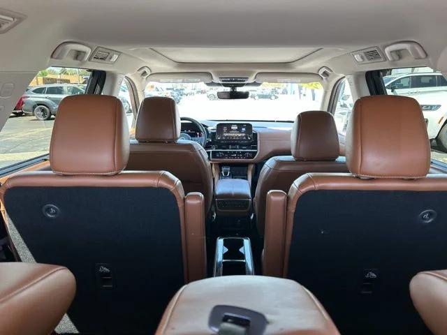 2023 Nissan Pathfinder Platinum 4WD