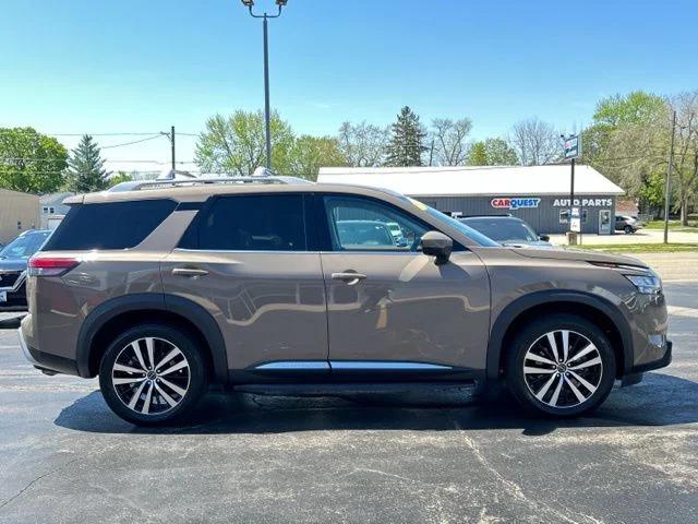 2023 Nissan Pathfinder Platinum 4WD