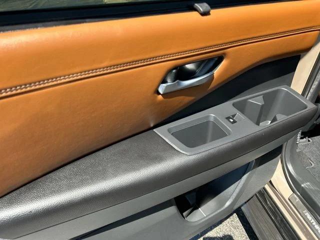 2023 Nissan Pathfinder Platinum 4WD