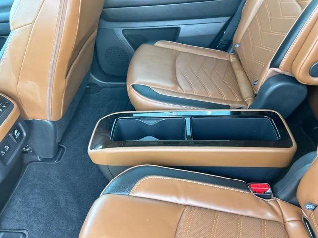 2023 Nissan Pathfinder Platinum 4WD