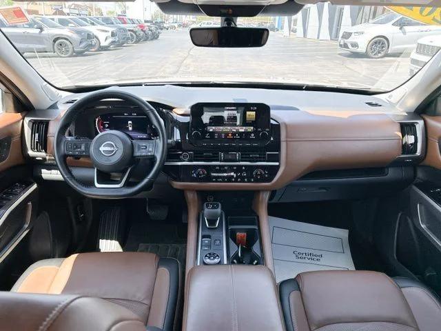 2023 Nissan Pathfinder Platinum 4WD