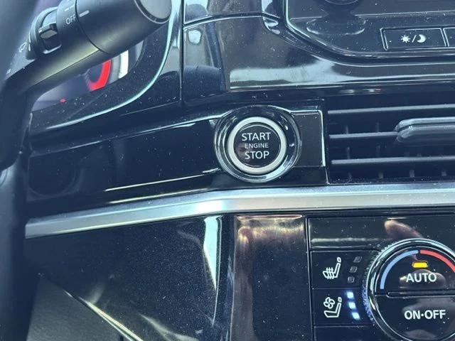 2023 Nissan Pathfinder Platinum 4WD