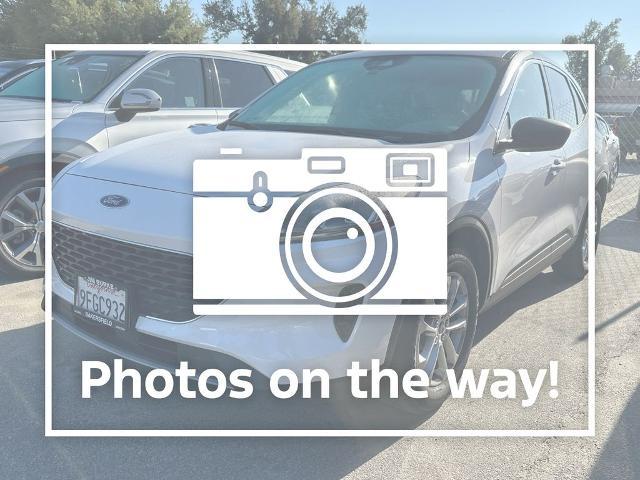 2022 Ford Escape SE for sale in Bakersfield, CA