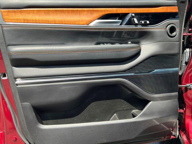 2025 Jeep Grand Wagoneer Series III 4x4