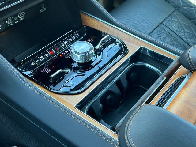 2025 Jeep Grand Wagoneer Series III 4x4