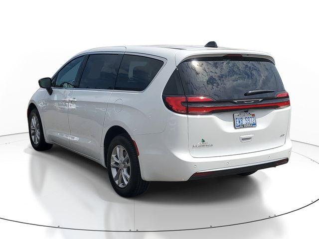 2027 Chrysler Pacifica PACIFICA SELECT AWD