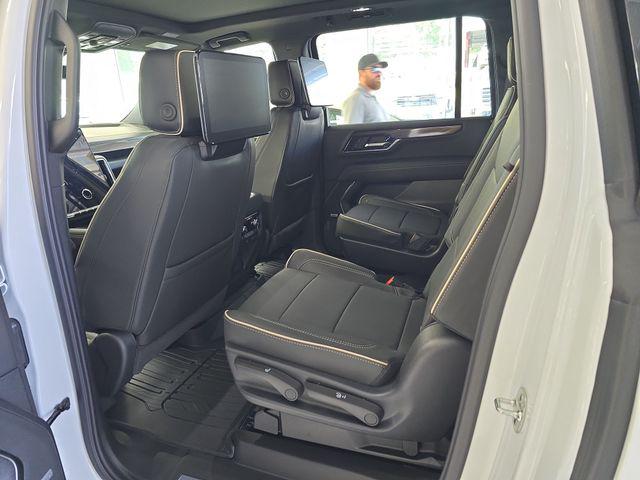 2026 GMC Yukon XL 4WD Elevation