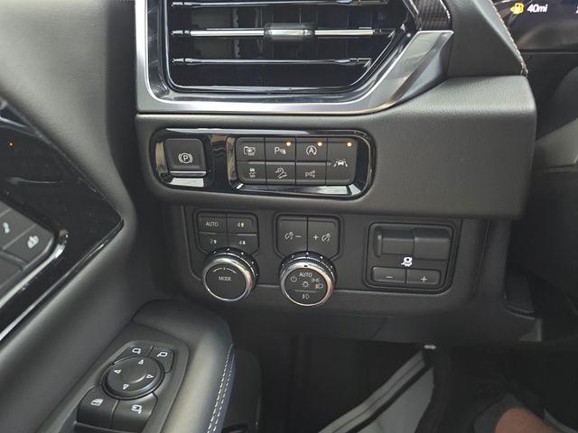 2026 GMC Yukon XL 4WD Elevation