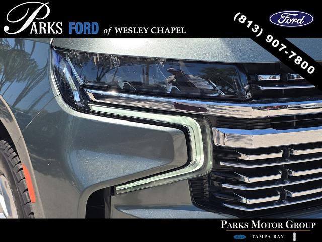 2024 Chevrolet Suburban 4WD Premier