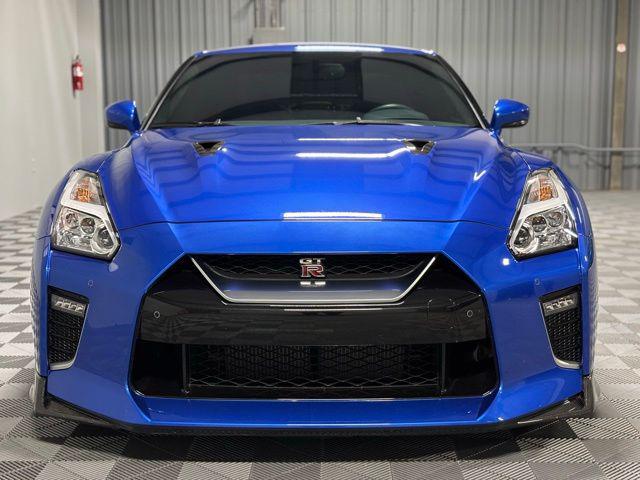 2020 Nissan GT-R Premium Dual-clutch 6-Speed Transmission